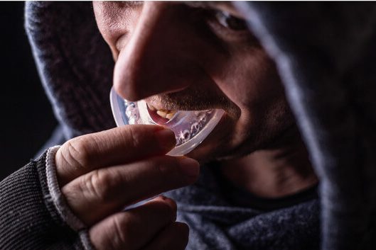 mouthguard-for-teeth-grinding-featured mouthguard-for-teeth-grinding-featured